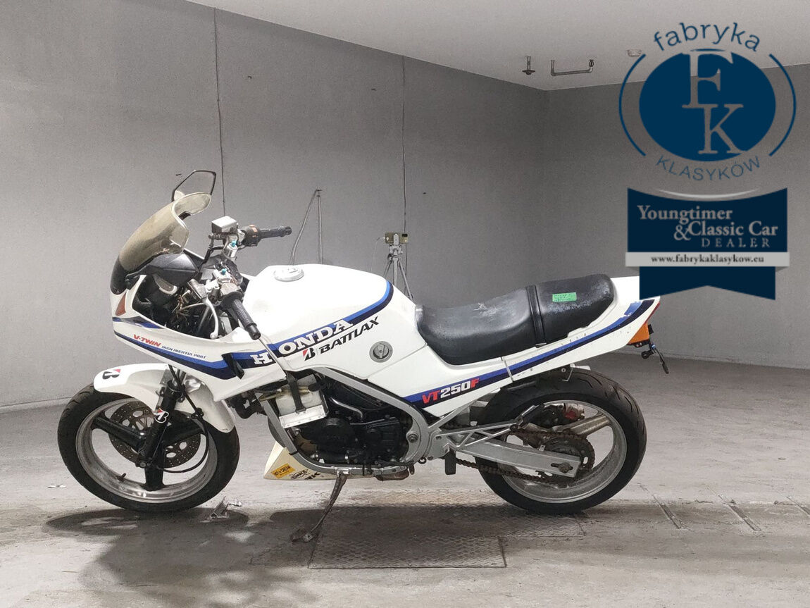 HONDA VT250F  - zdjęcie 3