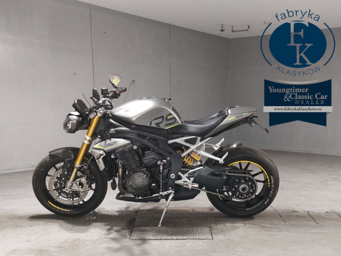TRIUMPH SPEED TRIPLE 1200RS 2022 - zdjęcie 3