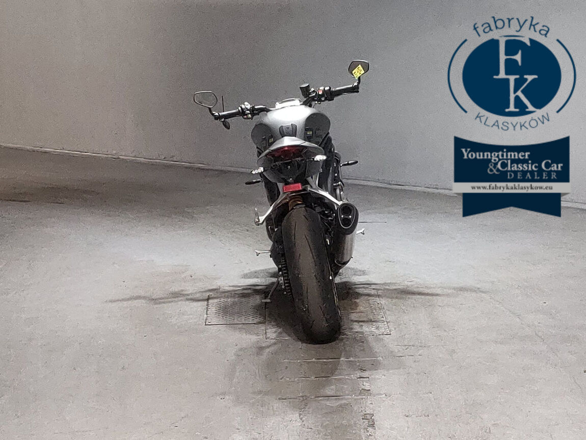 TRIUMPH SPEED TRIPLE 1200RS 2022 - zdjęcie 5