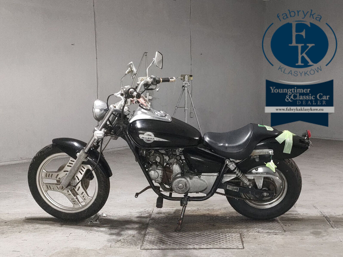 HONDA MAGNA 50  - zdjęcie 3