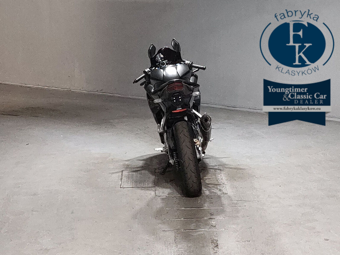 HONDA CBR250RR  - zdjęcie 5