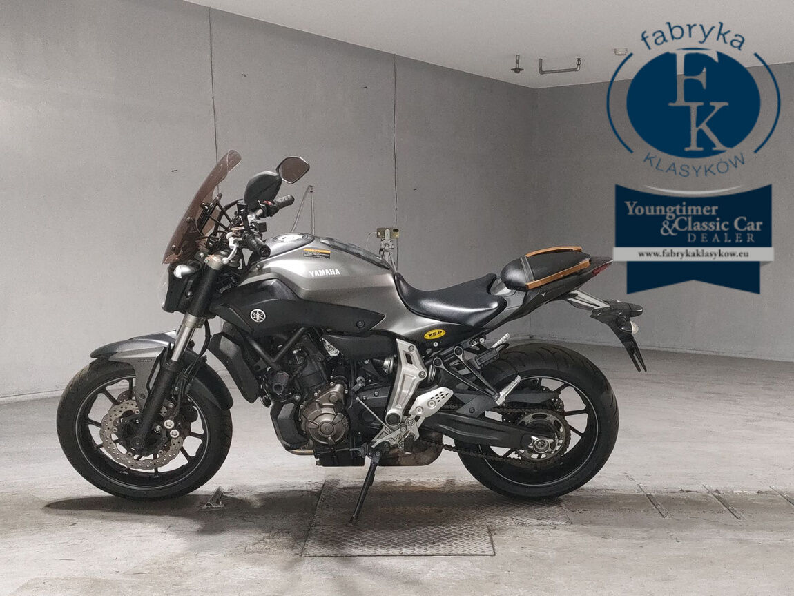 YAMAHA MT-07 2015 - zdjęcie 3
