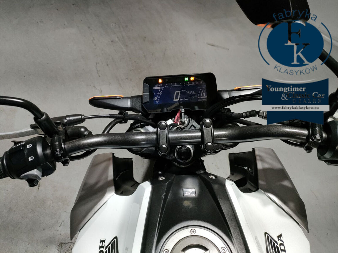 HONDA CB125R  - zdjęcie 6