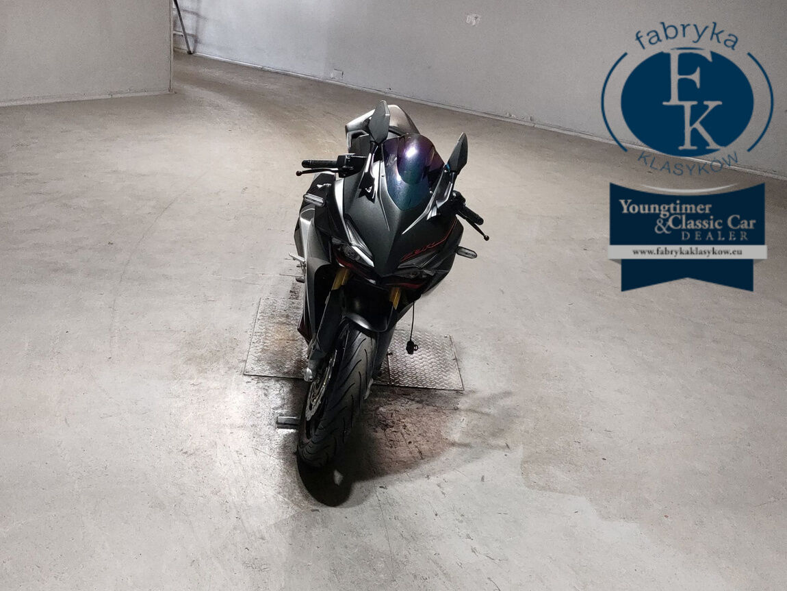 HONDA CBR250RR  - zdjęcie 4