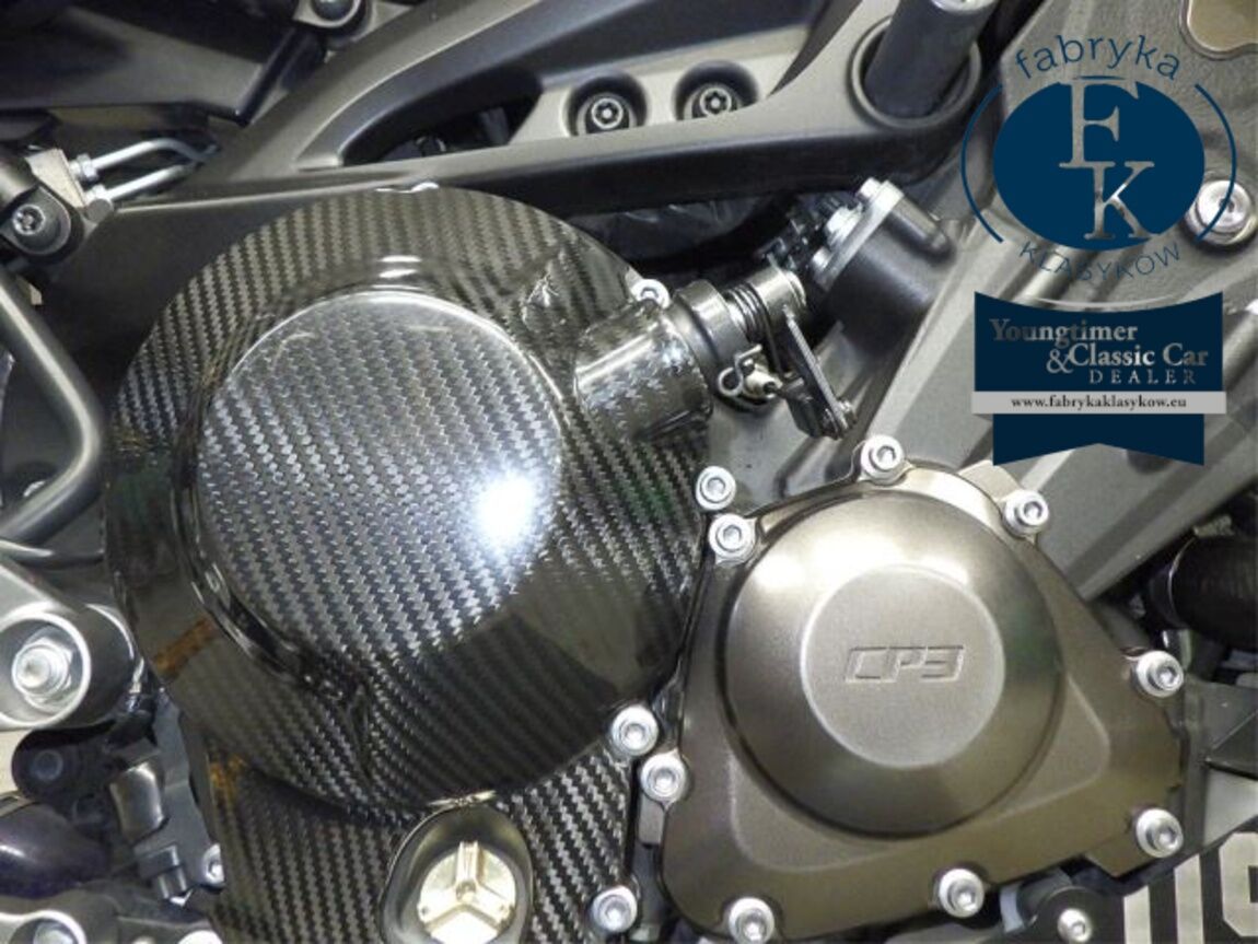 YAMAHA MT-09 2016 - zdjęcie 11