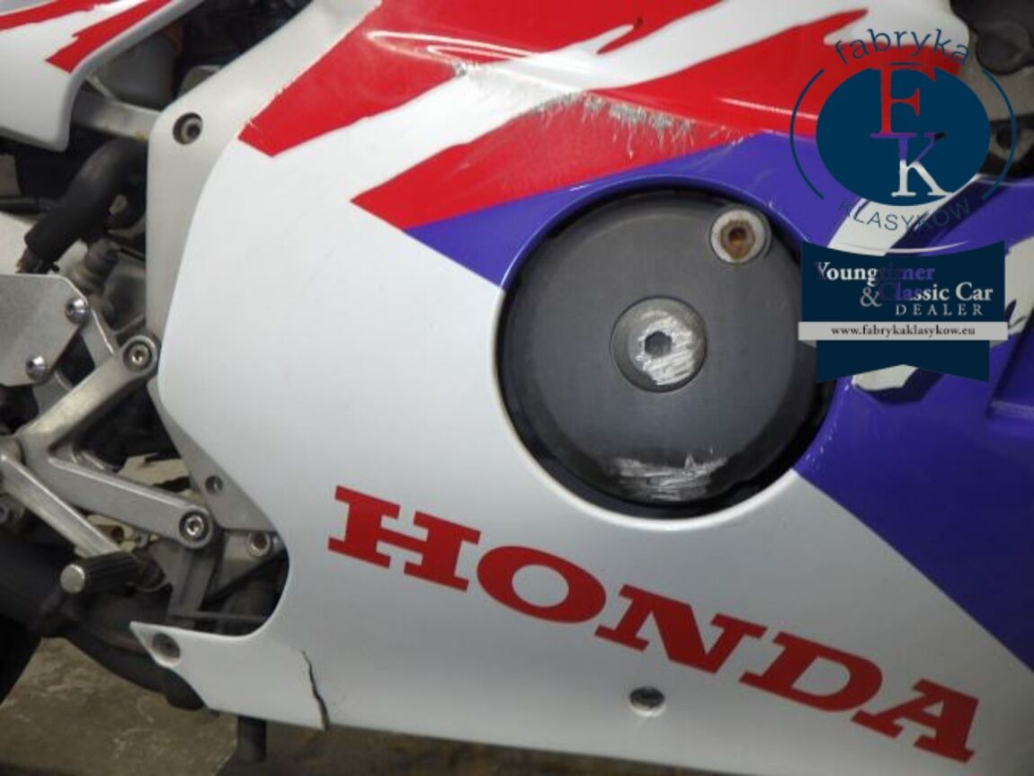 HONDA CBR250RR  - zdjęcie 19