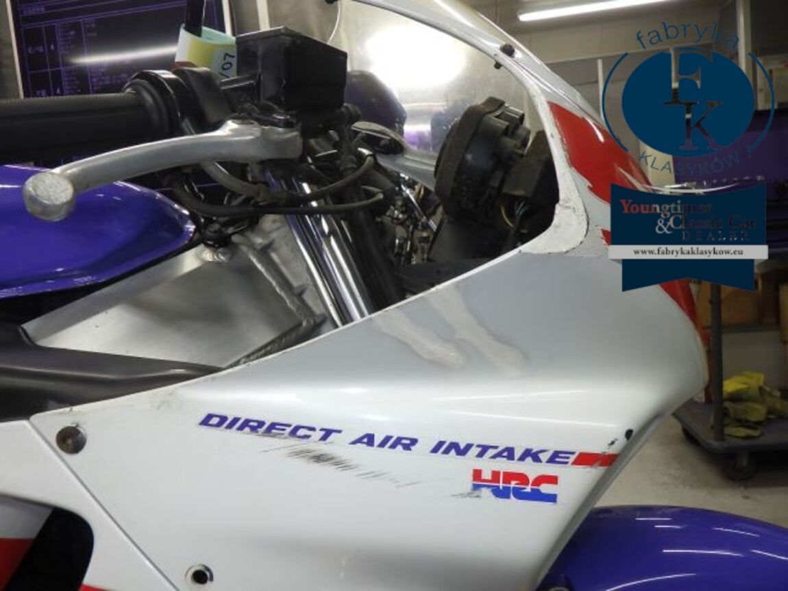 HONDA CBR250RR  - zdjęcie 20