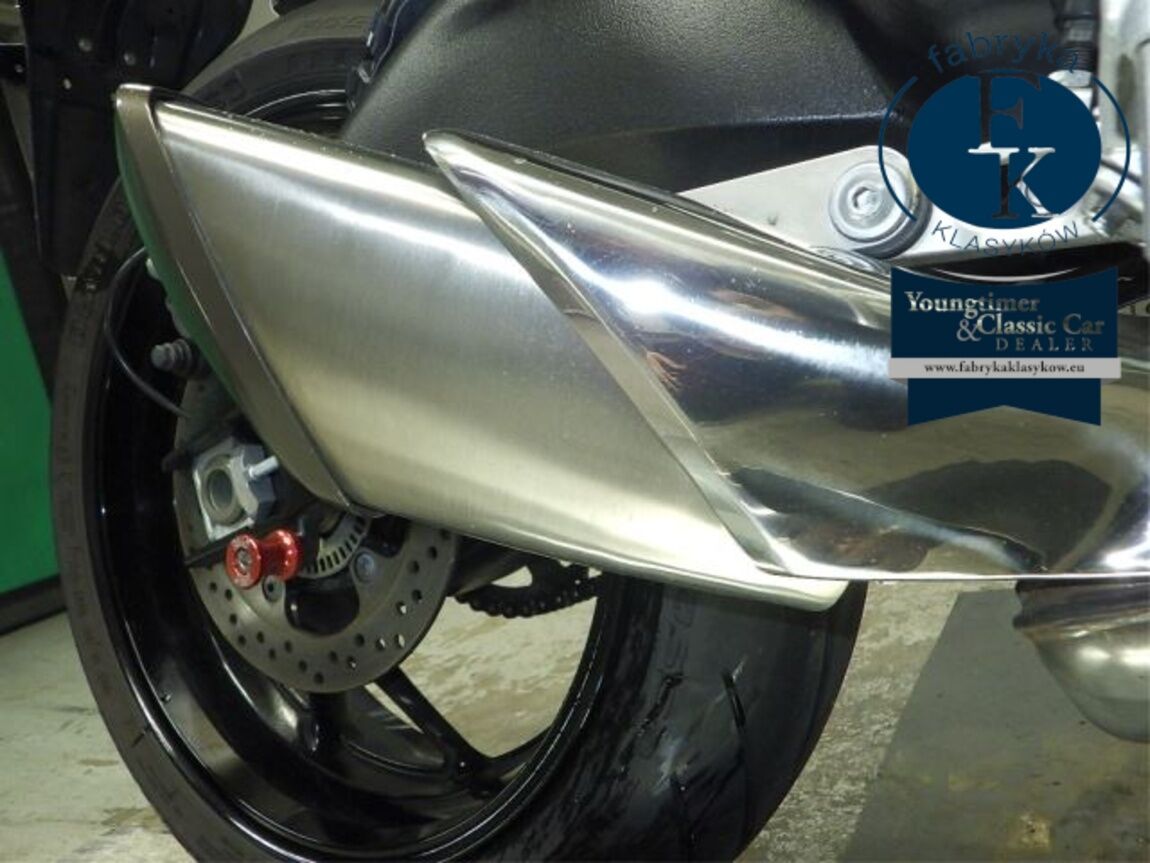 SUZUKI GSX-S1000F 2015 - zdjęcie 16