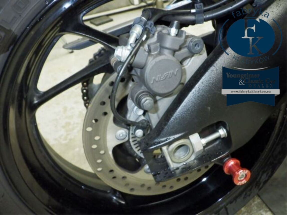 SUZUKI GSX-S1000F 2015 - zdjęcie 25