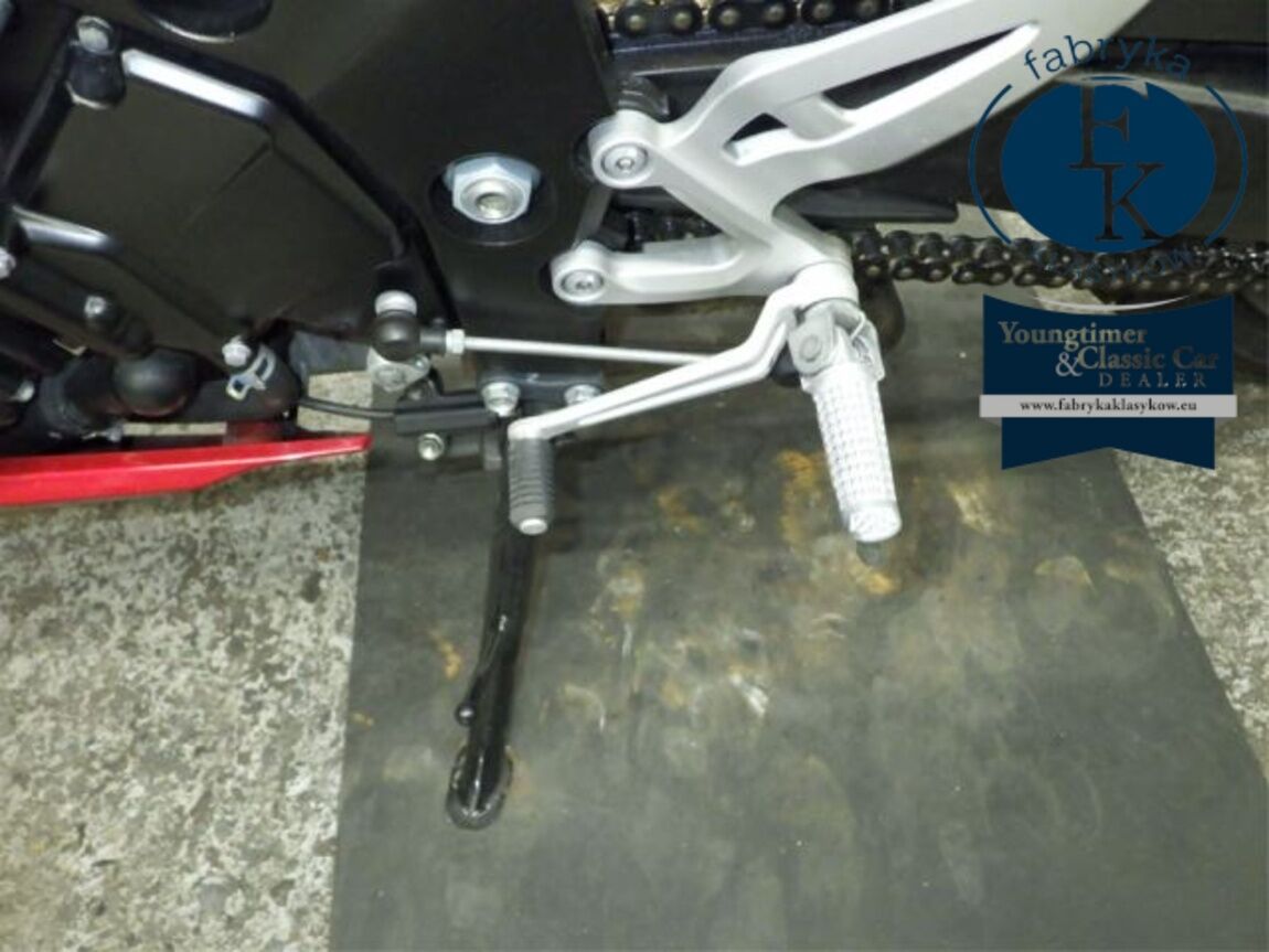 SUZUKI GSX-S1000F 2015 - zdjęcie 31