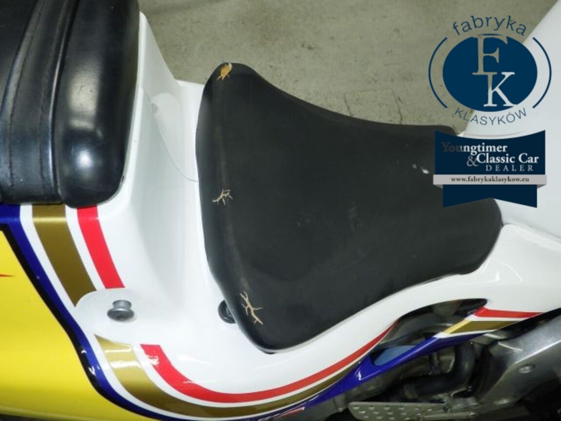 HONDA CBR250RR  - zdjęcie 18