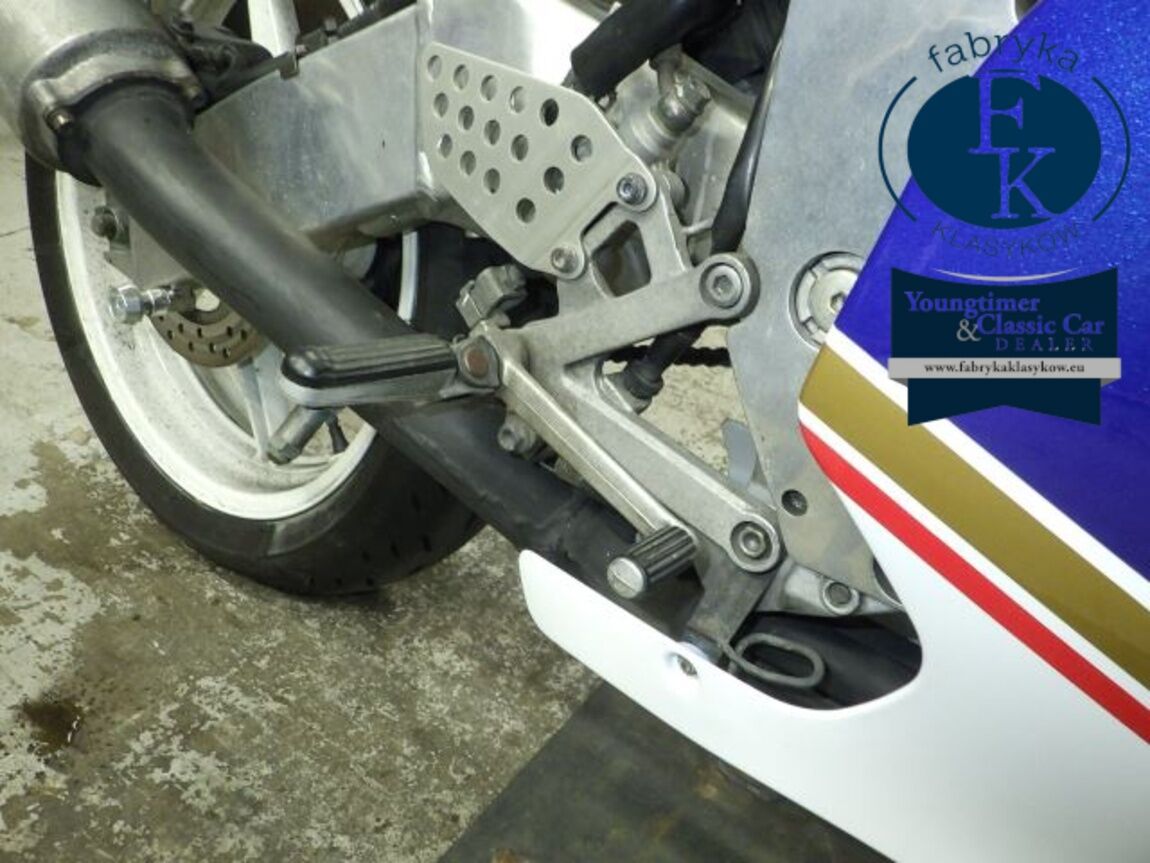 HONDA CBR250RR  - zdjęcie 30