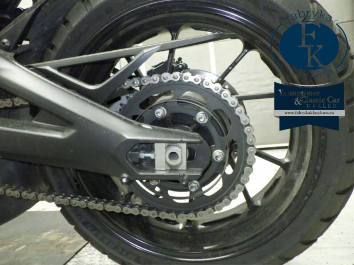 YAMAHA XSR900 2021 - zdjęcie 26