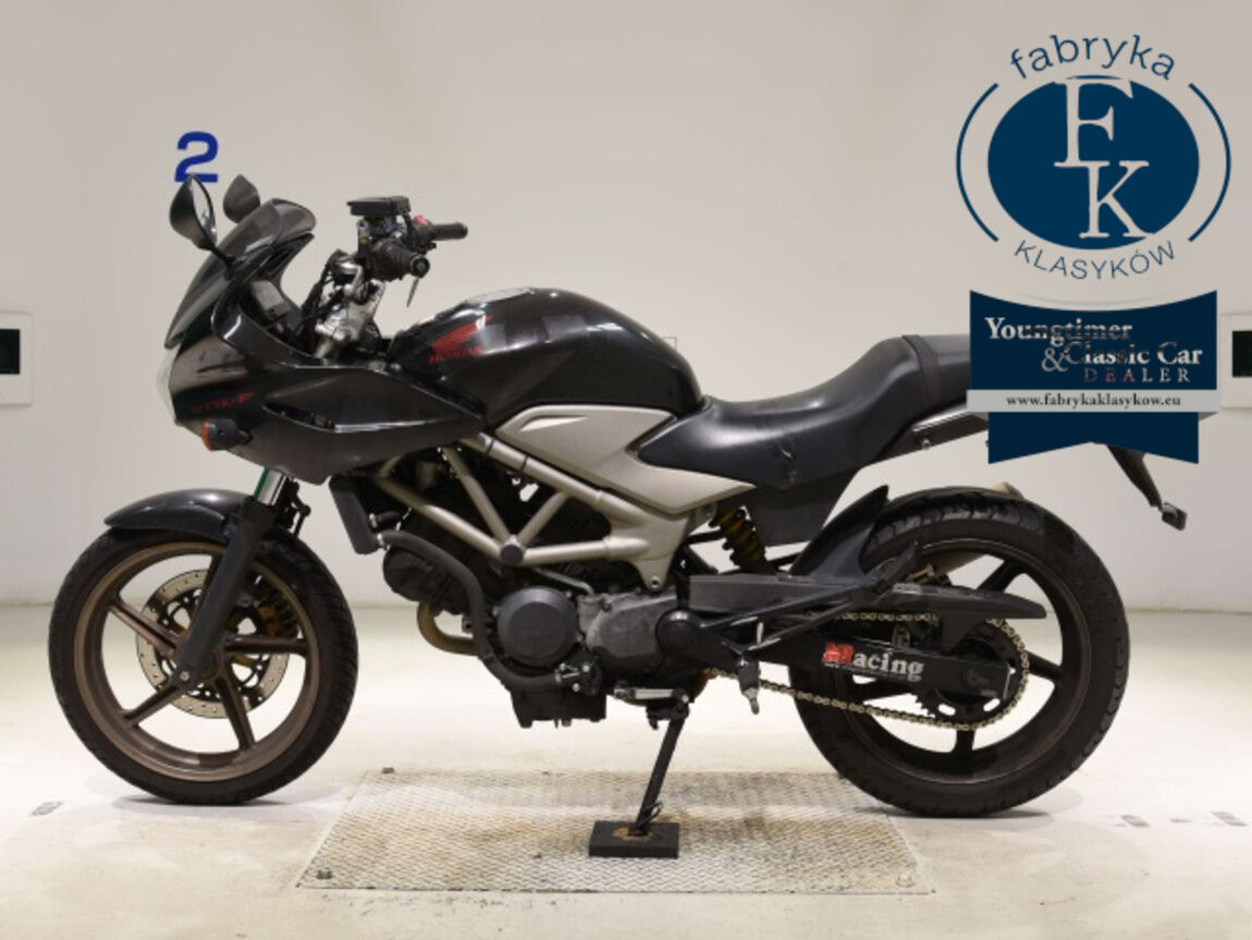 HONDA VTR-F250 - zdjęcie 3
