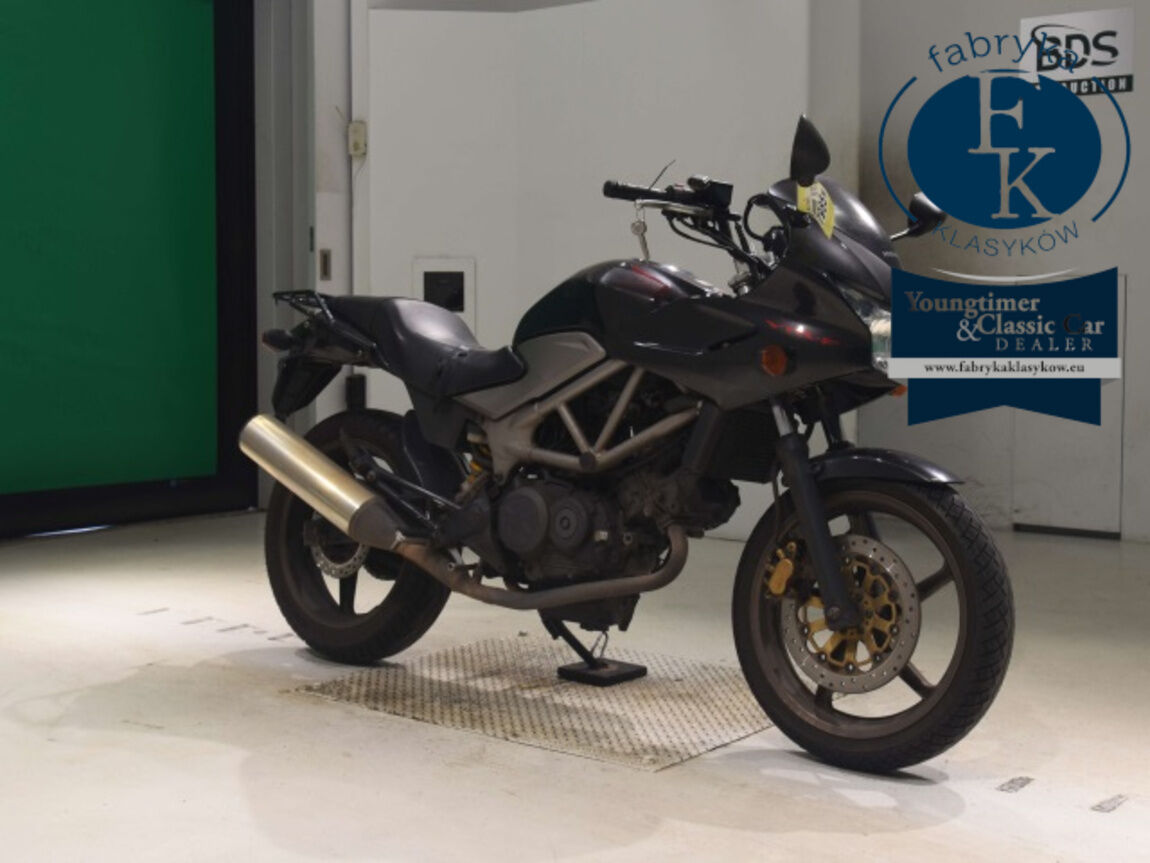 HONDA VTR-F250 - zdjęcie 4