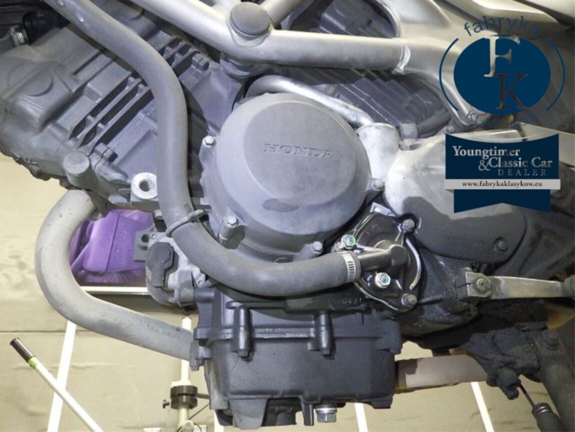HONDA VTR-F250 - zdjęcie 10