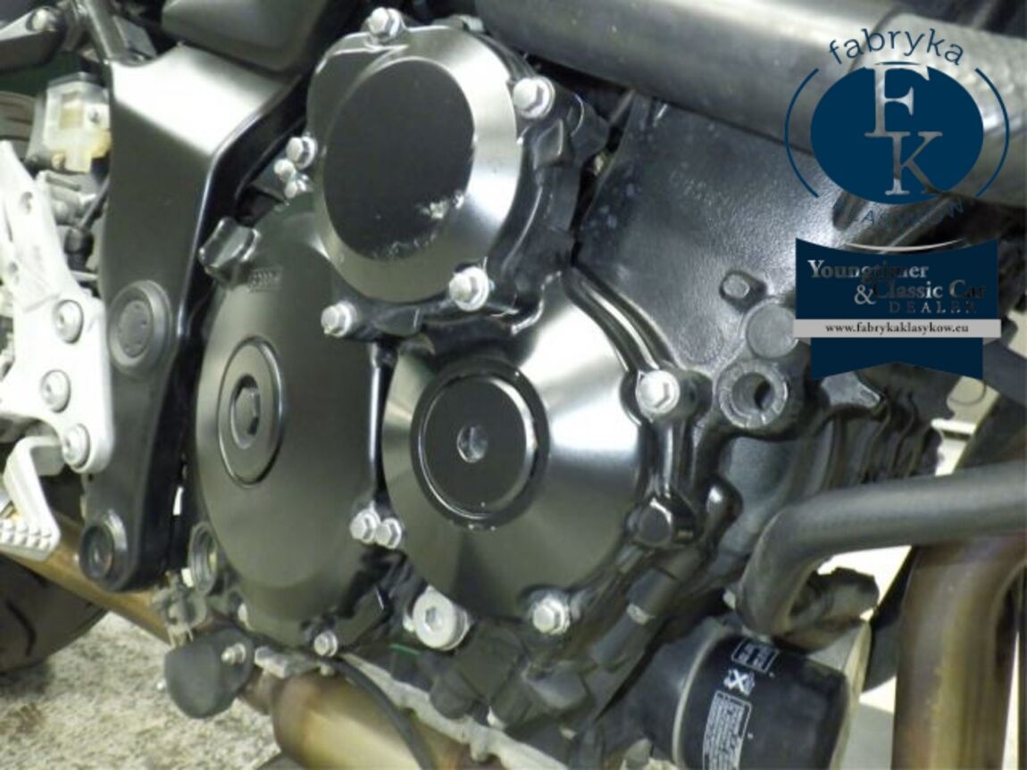 SUZUKI GSR750A 2014 - zdjęcie 10