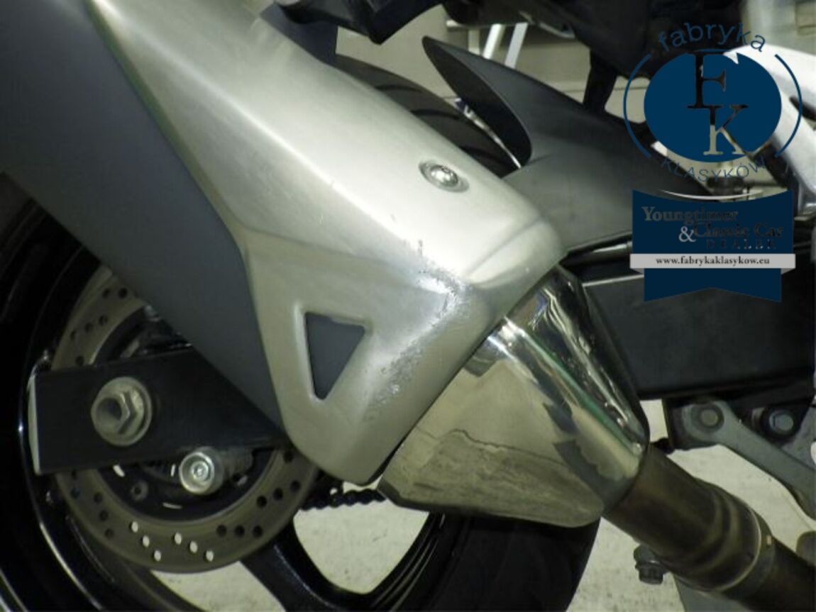 SUZUKI GSR750A 2014 - zdjęcie 15