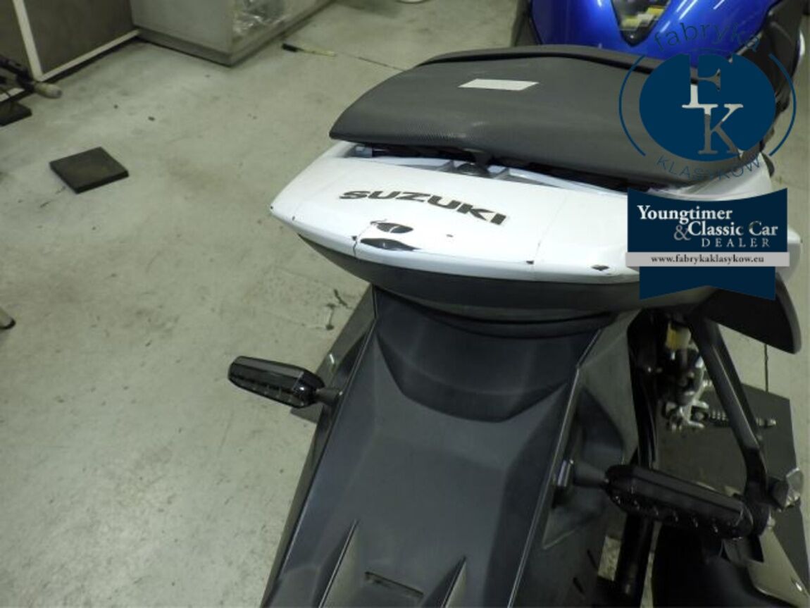 SUZUKI GSR750A 2014 - zdjęcie 18