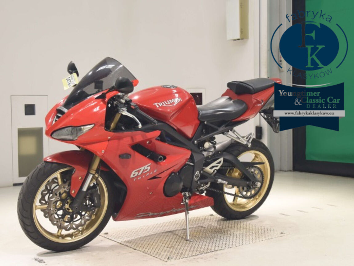 TRIUMPH DAYTONA675 2009 - zdjęcie 5