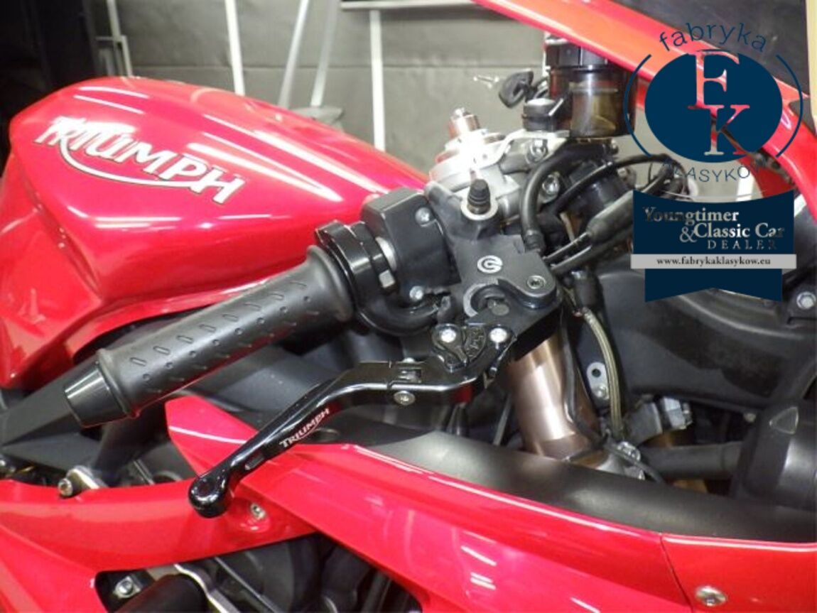 TRIUMPH DAYTONA675 2009 - zdjęcie 24