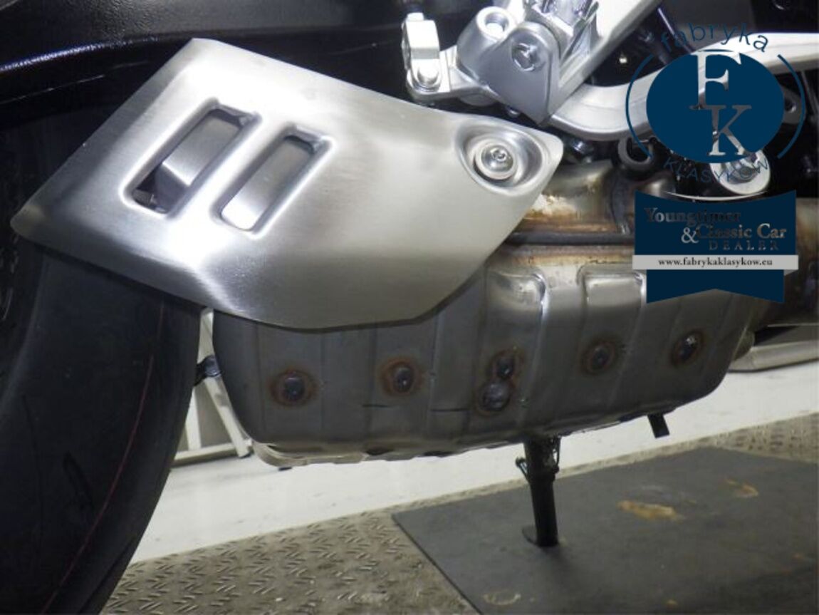 SUZUKI GSX-8T 2026 - zdjęcie 15