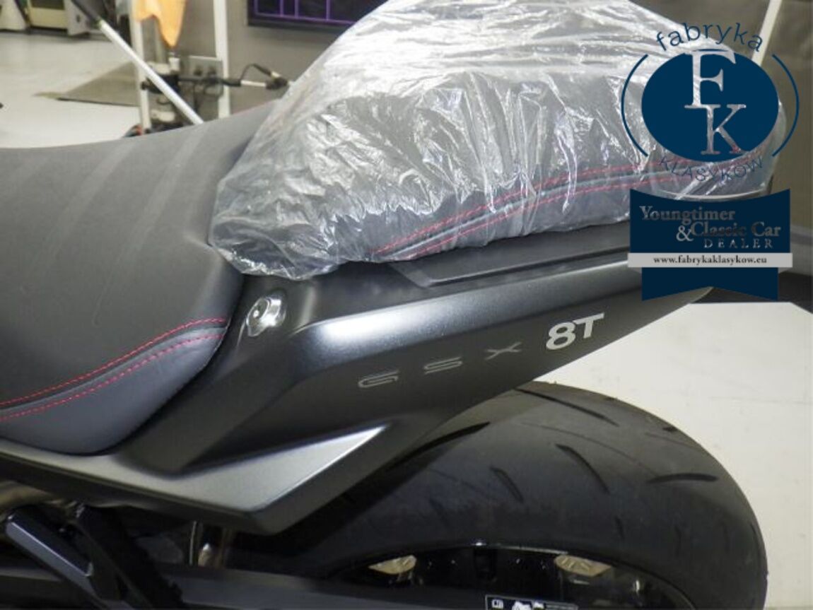 SUZUKI GSX-8T 2026 - zdjęcie 19