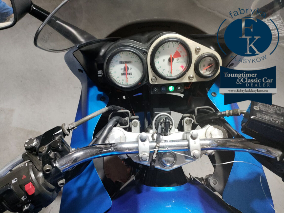 KAWASAKI ZR-7S 2002 - zdjęcie 6