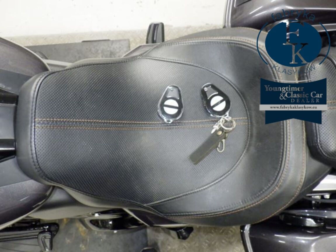 HARLEY-DAVIDSON FLHXSE1920CVO 2019 - zdjęcie 16