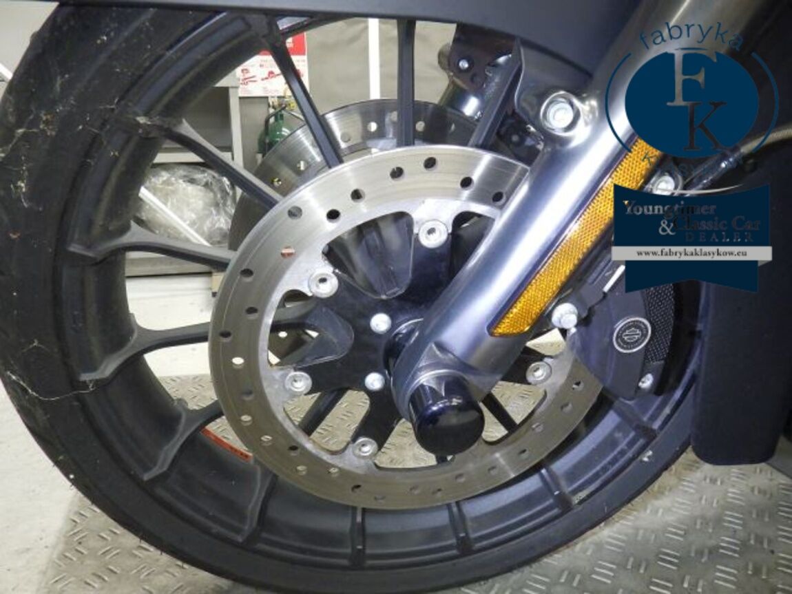 HARLEY-DAVIDSON FLHXSE1920CVO 2019 - zdjęcie 23