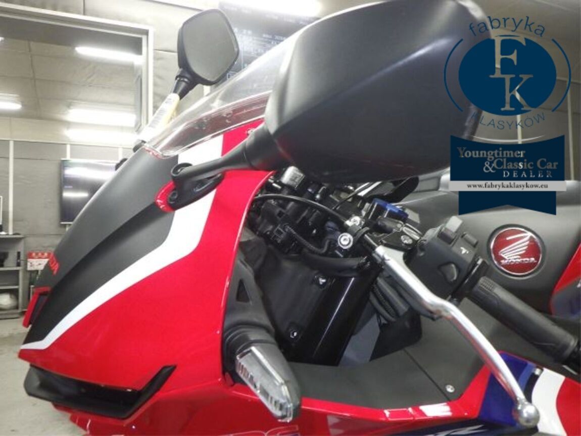 HONDA CBR600RR-4 2021 - zdjęcie 18