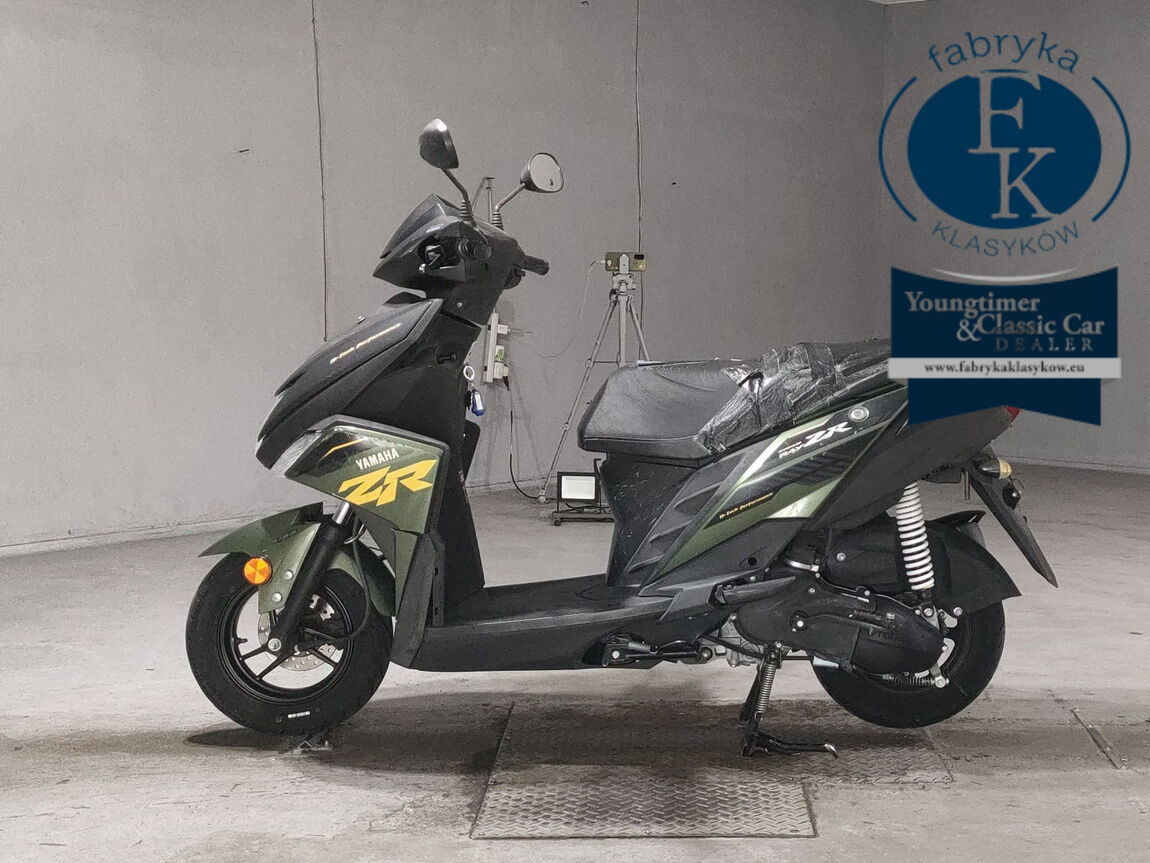 YAMAHA CYGNUS RAY ZR  - zdjęcie 3