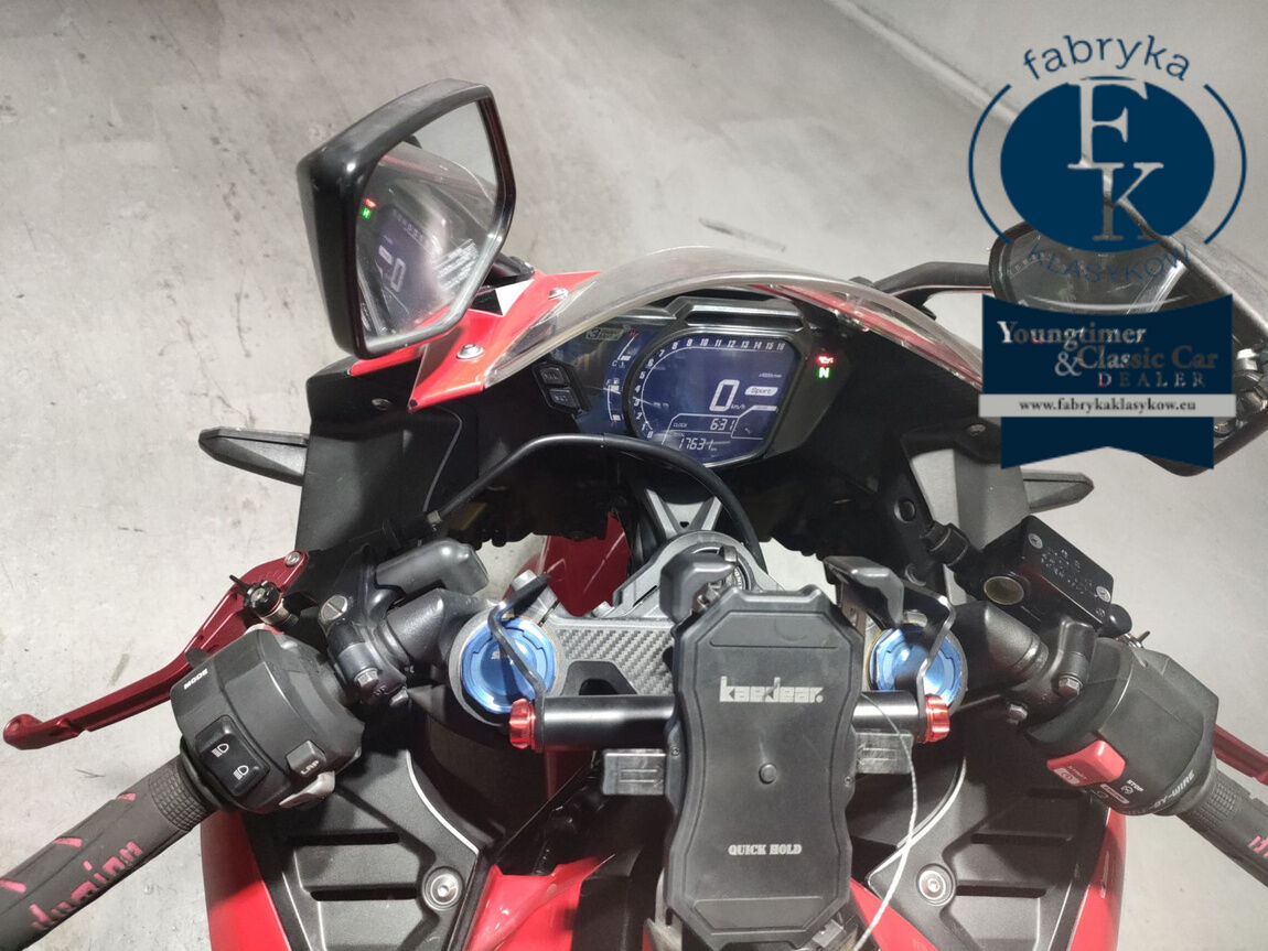 HONDA CBR250RR  - zdjęcie 6