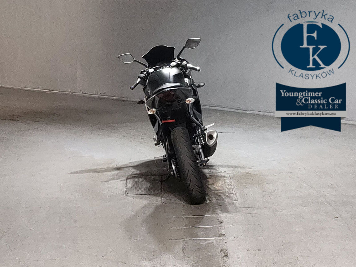 YAMAHA YZF-R25  - zdjęcie 5