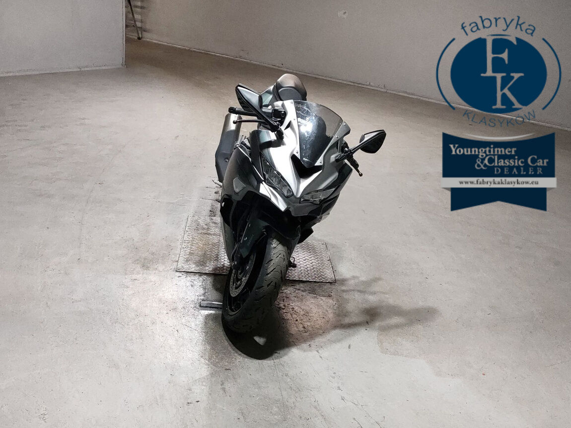 KAWASAKI NINJA ZX-4R SE 2024 - zdjęcie 4