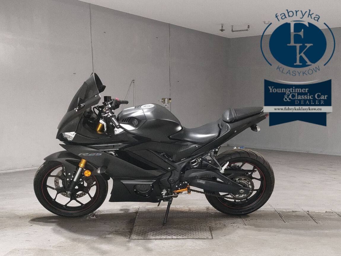 YAMAHA YZF-R25  - zdjęcie 3