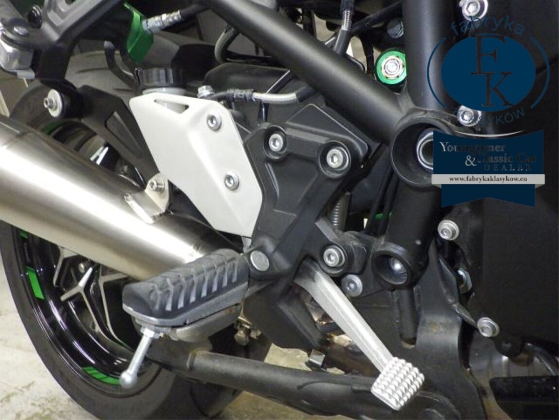 KAWASAKI NINJA H2 SX SE 2021 - zdjęcie 32