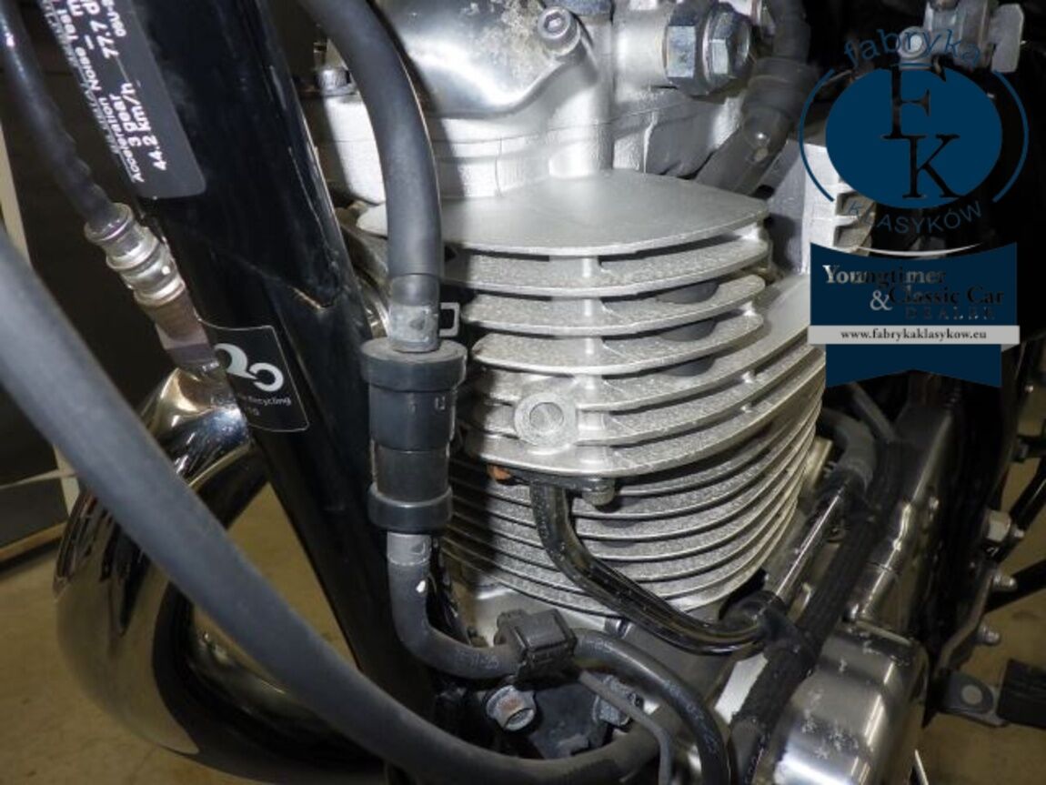 YAMAHA SR400-5 2019 - zdjęcie 21