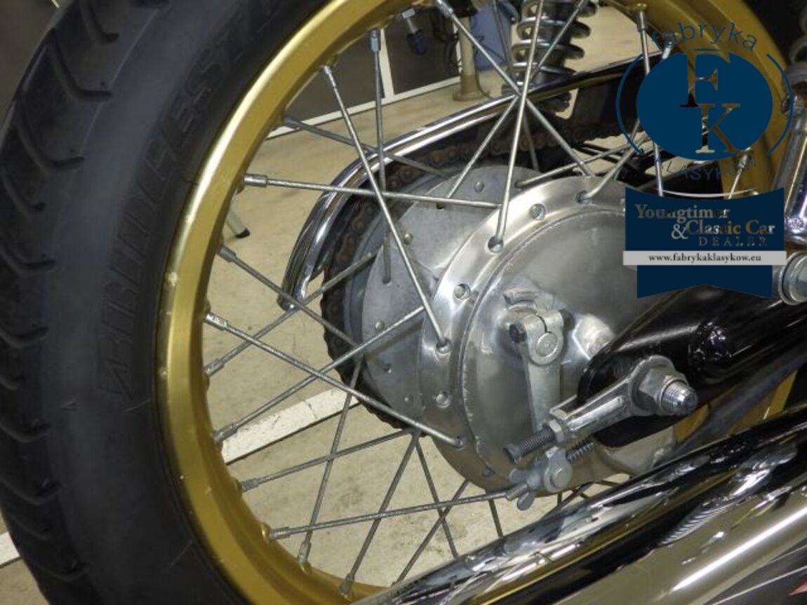 YAMAHA SR400-5 2019 - zdjęcie 27