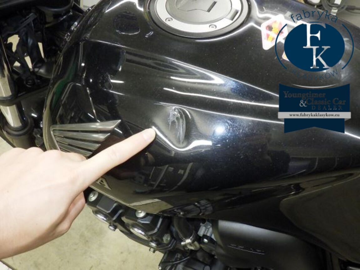 HONDA CB400SFV-4ABS 2022 - zdjęcie 19