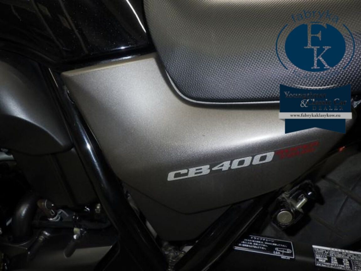 HONDA CB400SFV-4ABS 2022 - zdjęcie 20