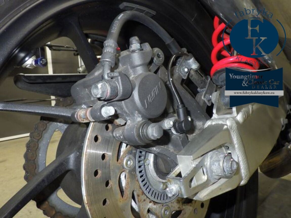 HONDA CB400SFV-4ABS 2022 - zdjęcie 27