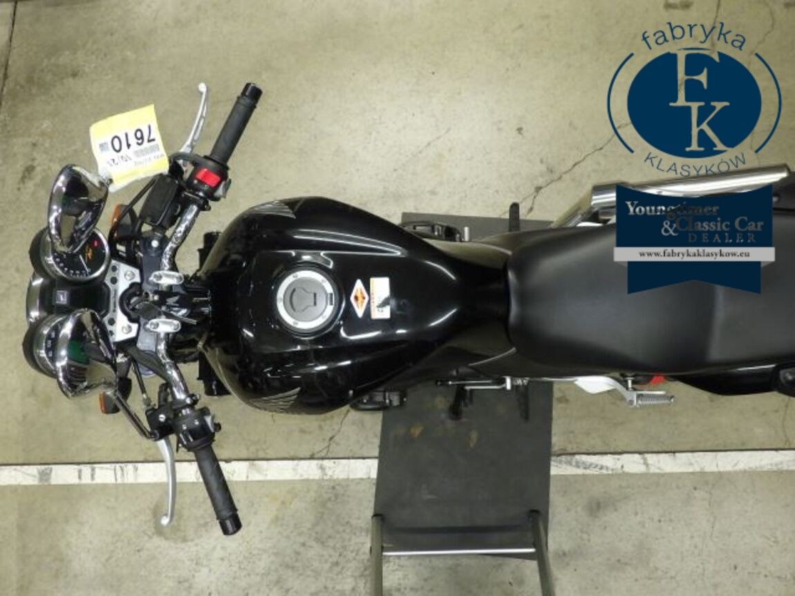 HONDA CB400SFV-4ABS 2022 - zdjęcie 32