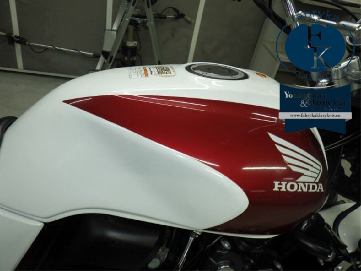 HONDA CB400SFV-4 2018 - zdjęcie 22