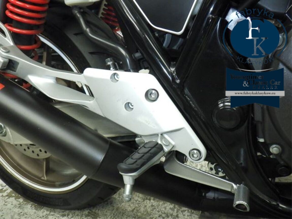 HONDA CB400SFV-4 2018 - zdjęcie 32