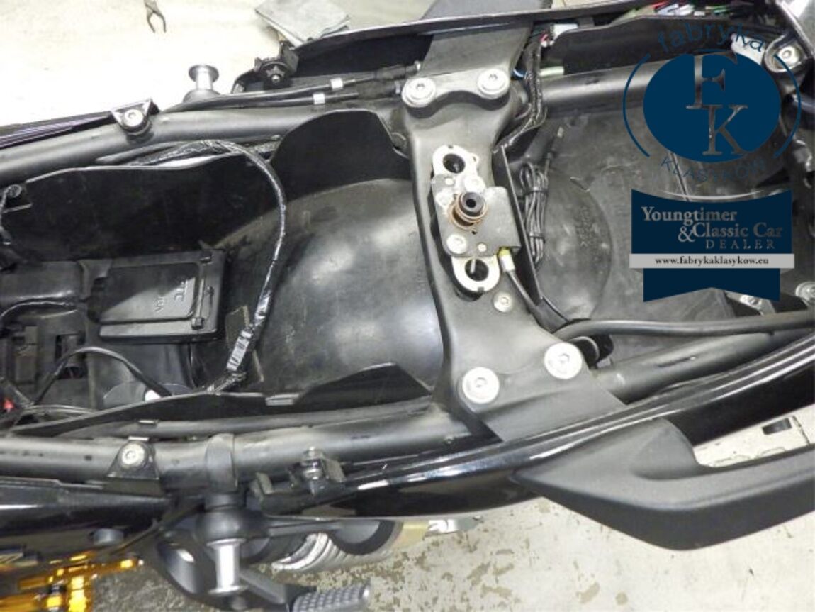 KAWASAKI ZRX1200 2013 - zdjęcie 32