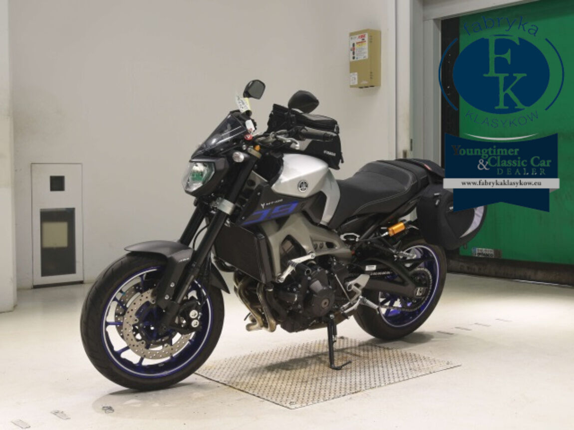 YAMAHA MT-09A 2015 - zdjęcie 5