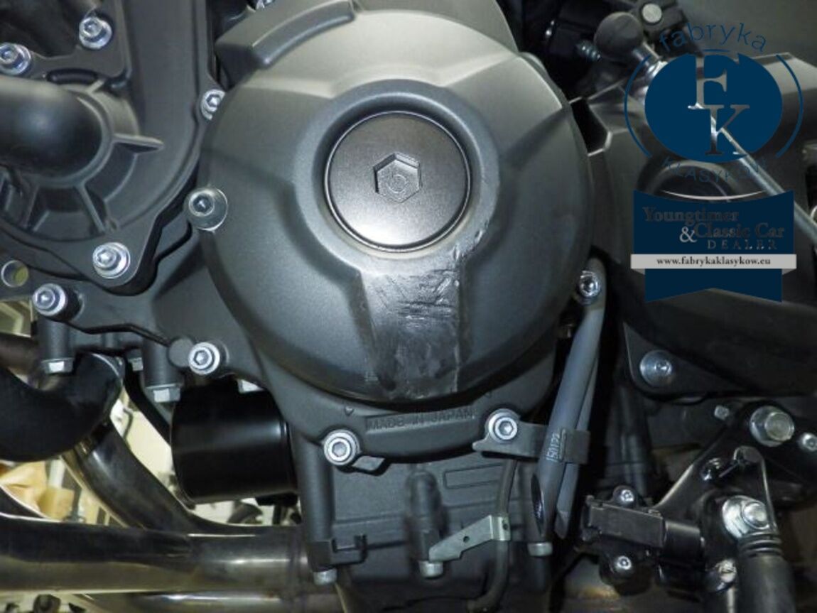 YAMAHA MT-09A 2015 - zdjęcie 13