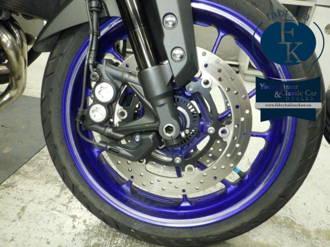 YAMAHA MT-09A 2015 - zdjęcie 24