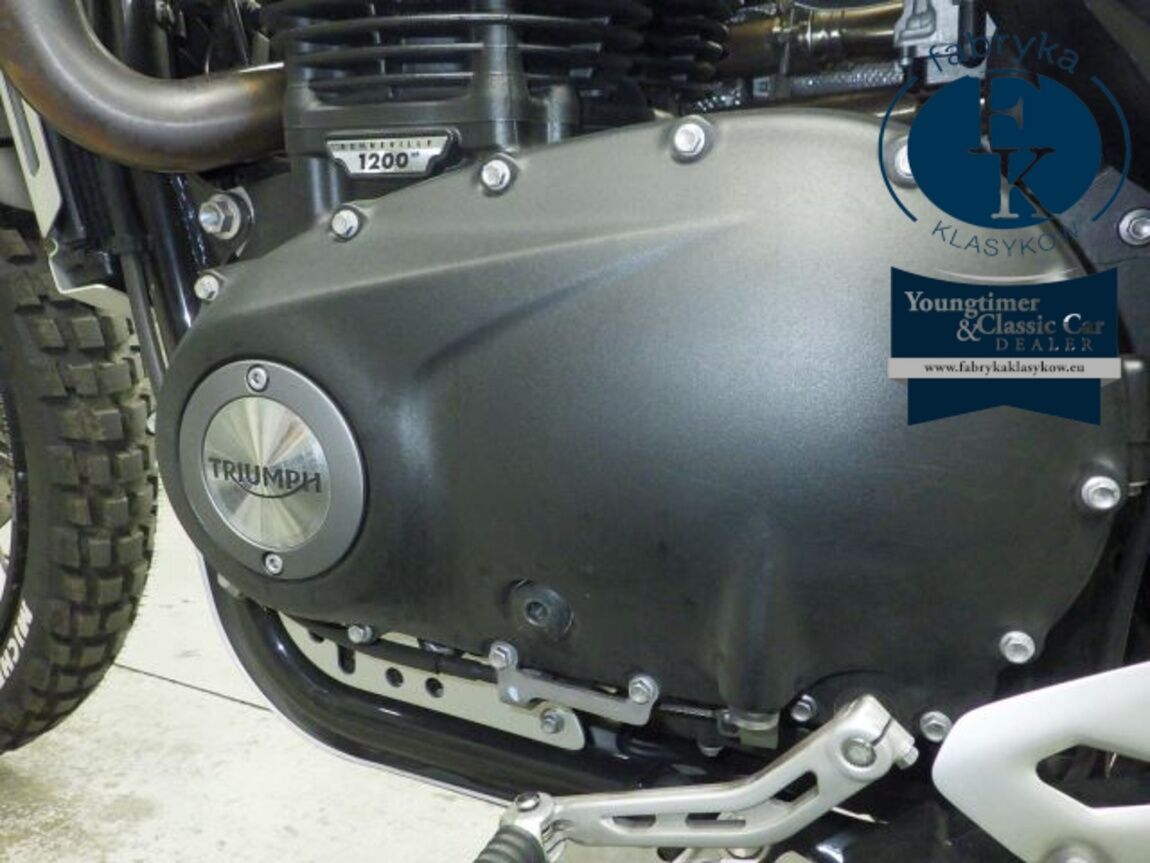 TRIUMPH SCRAMBLER 1200XC 2024 - zdjęcie 14